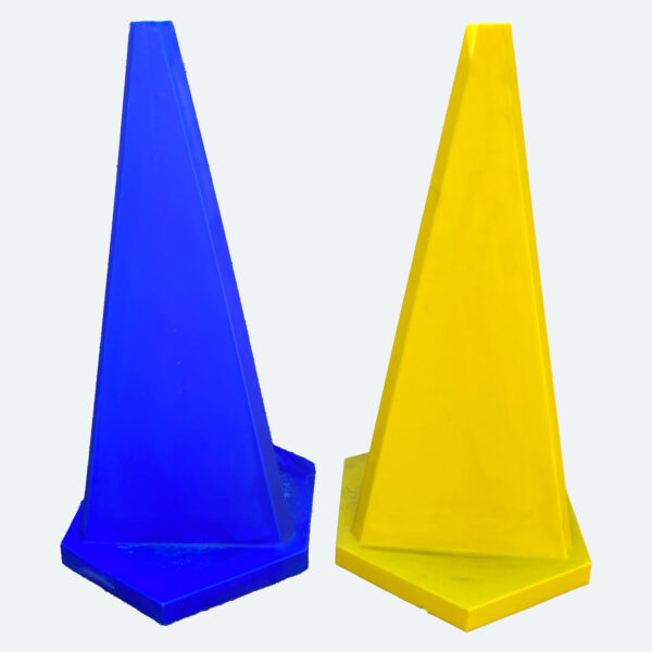 1 Meter Triangular Cone